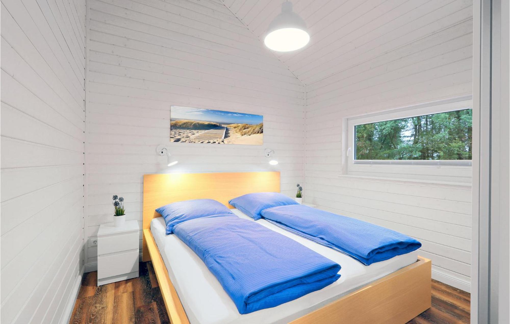 3 Bedroom Stunning Home In Krems Ii-Warderbrueck Gols Bagian luar foto